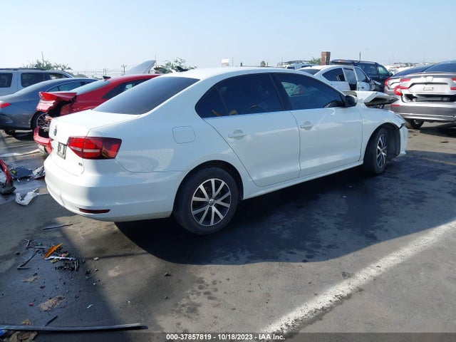 3VWDB7AJXHM273965 Volkswagen Jetta 1.4t Se