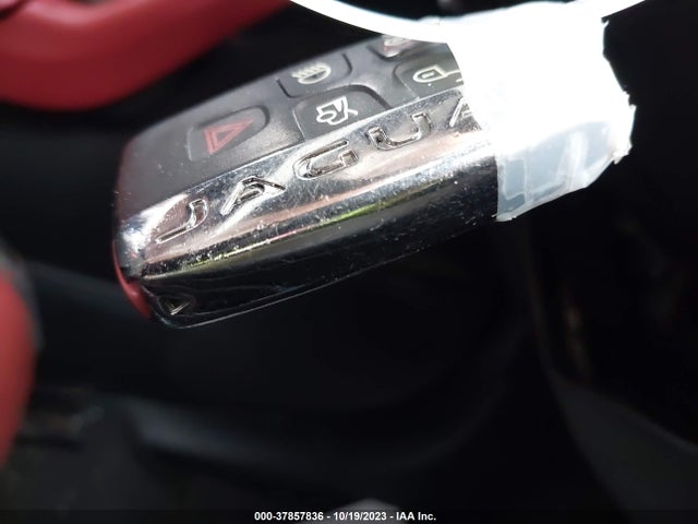 2017 JAGUAR F-PACE SADCL2BV2HA490668 Photo 10