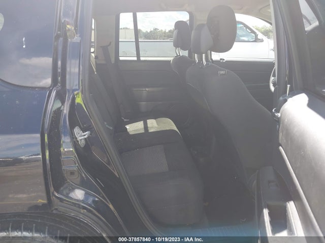 1C4NJCBA2HD146883 Jeep Compass Sport