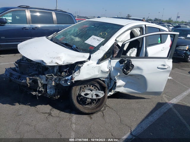 Nissan Versa Note Sv 2017 3N1CE2CP2HL364571 Image 2