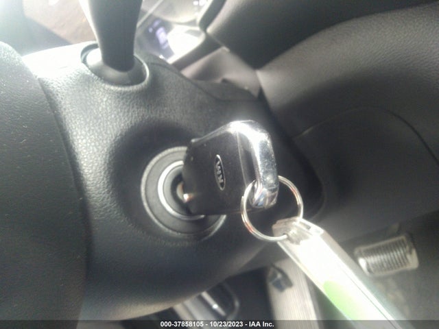 KIA SOUL S 2021 KNDJ23AU4M7780762 Image 11