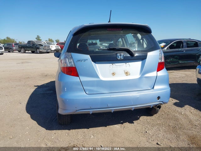 2010 HONDA FIT SPORT VIN: JHMGE8H43AC017010