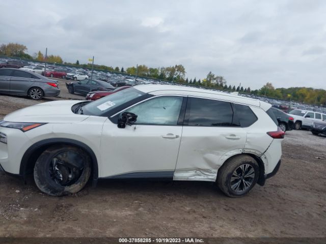 JN8AT3BB6MW218592 Nissan Rogue Sv Intelligent Awd