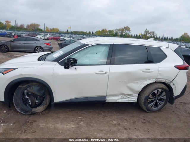 JN8AT3BB6MW218592 Nissan Rogue Sv Intelligent Awd