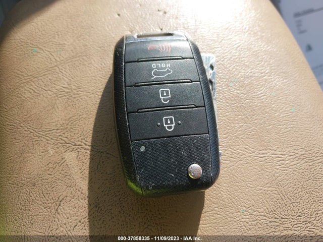 KIA Soul Base 2015 KNDJN2A23F7807730 Image 11