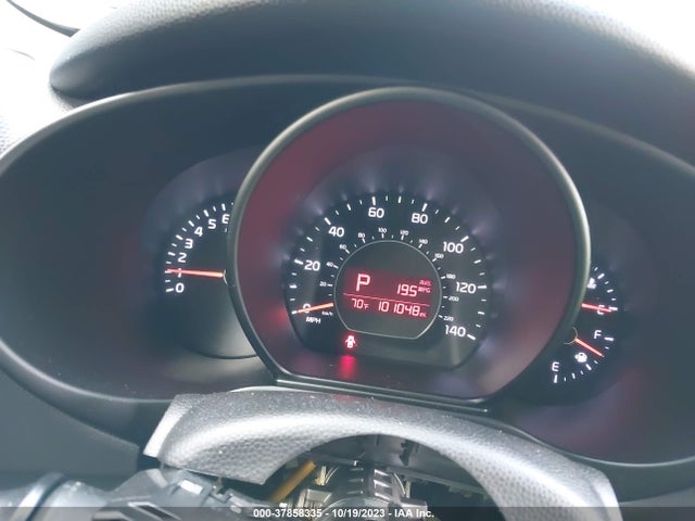 KIA Soul Base 2015 KNDJN2A23F7807730 Image 15
