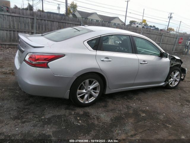1N4AL3AP2EC104686 Nissan Altima 2.5 Sv