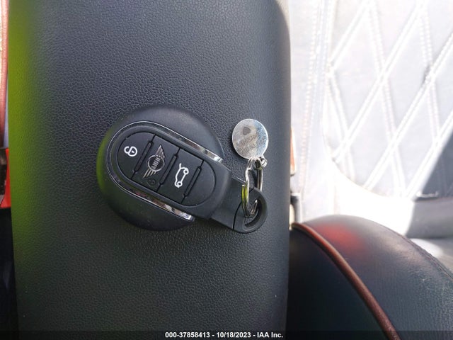 2017 MINI CLUBMAN WMWLU5C52H2C46361 Photo 10