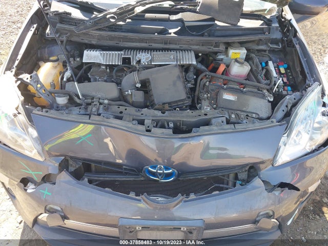 Toyota PRIUS PLUG-IN 2014 JTDKN3DP0E3057694 Image 10