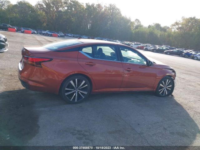 1N4AL4CV6MN383595 Nissan Altima 2.0 Sr