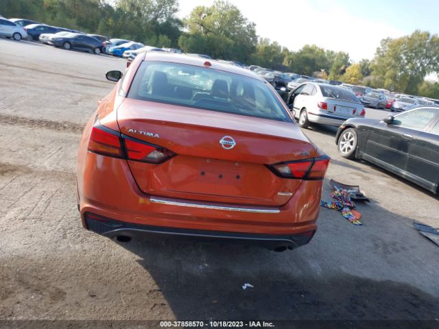 1N4AL4CV6MN383595 Nissan Altima 2.0 Sr
