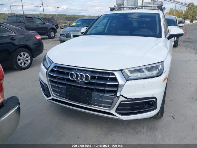 WA1CNAFY8K2049501 Audi Q5 45 Premium