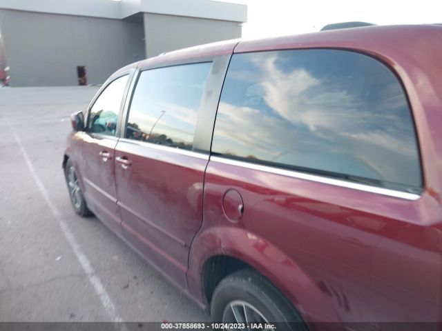 2C4RDGCG7HR574268 Dodge Grand Caravan Sxt