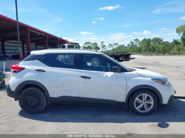 3N1CP5CU1JL505587 Nissan KICKS S