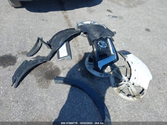 3N1CP5CU1JL505587 Nissan KICKS S