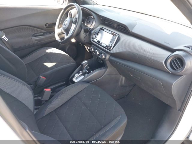3N1CP5CU1JL505587 Nissan KICKS S