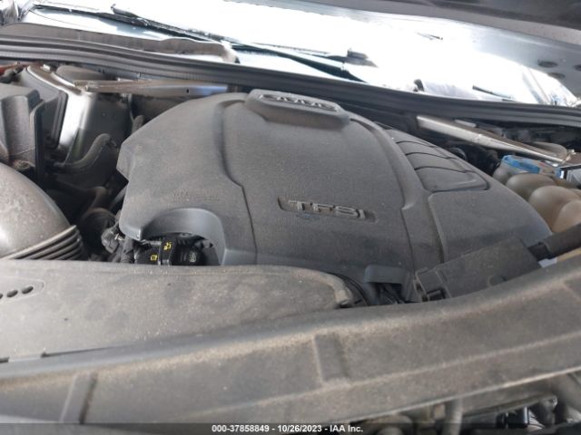 WAUENAF43JA078675 Audi A4 Premium Plus