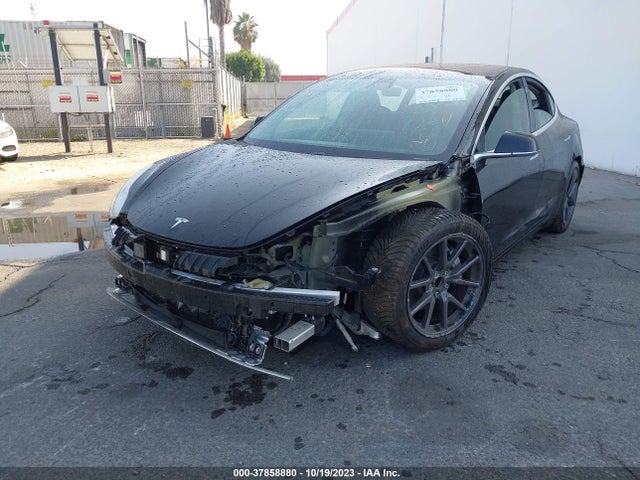 Tesla Model 3 Range Battery 2018 5YJ3E1EA0JF057047 Image 2