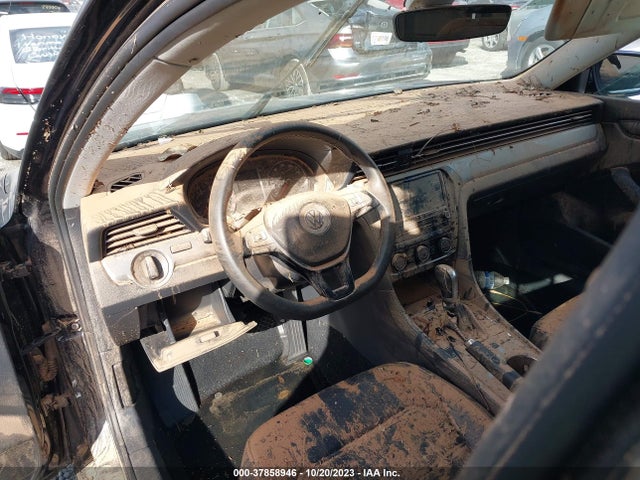 1VWSA7A39MC005254 Volkswagen Passat 2.0t Se