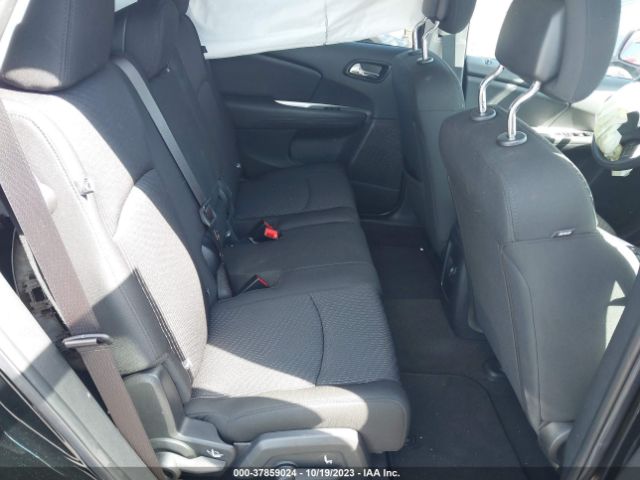 3C4PDCBGXKT815682 Dodge JOURNEY SE