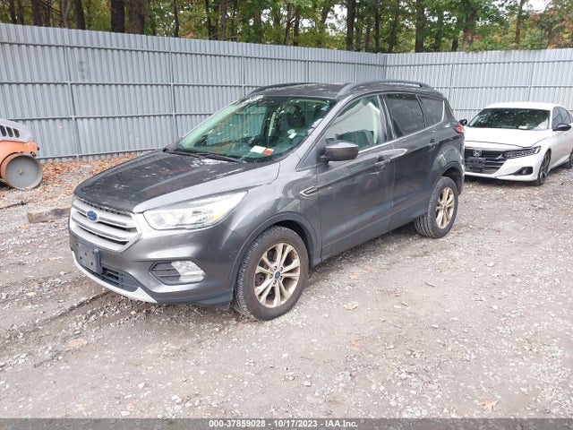 Ford ESCAPE SE 2018 1FMCU9GDXJUA74191 Image 2