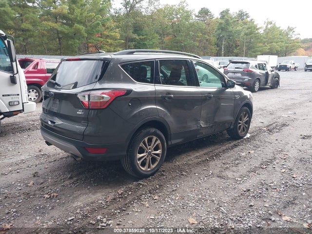 Ford ESCAPE SE 2018 1FMCU9GDXJUA74191 Image 4