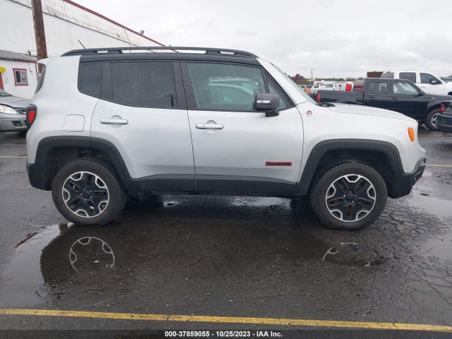 2016 JEEP RENEGADE TRAILHAWK VIN: ZACCJBCTXGPE13821