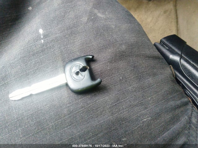 2002 TOYOTA COROLLA 1NXBR18E42Z641292 Photo 10
