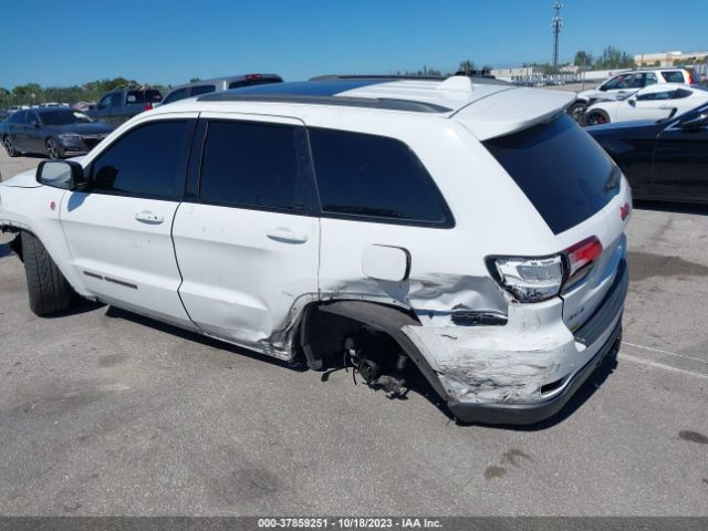 1C4RJFLG5HC873883 Jeep Grand Cherokee Trailhawk