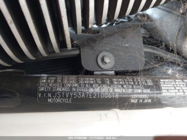 2014 SUZUKI VZR1800 JS1VY53A7E2100618 Photo 9