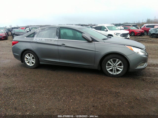 2013 HYUNDAI SONATA GLS VIN: 5NPEB4AC5DH789769