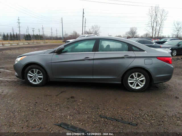 2013 HYUNDAI SONATA GLS VIN: 5NPEB4AC5DH789769