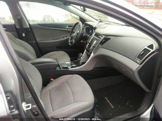 2013 HYUNDAI SONATA GLS VIN: 5NPEB4AC5DH789769