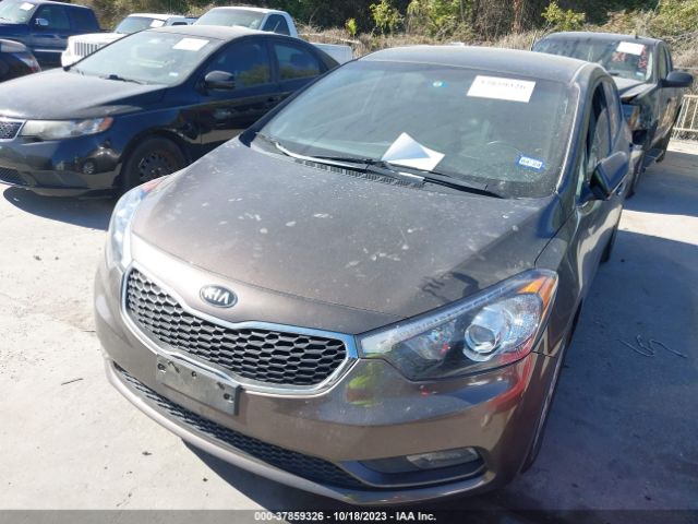 KNAFX5A84E5244720 KIA Forte 5-door Ex