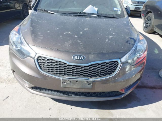 KNAFX5A84E5244720 KIA Forte 5-door Ex