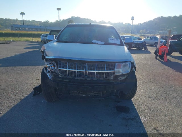 2009 LINCOLN MKX VIN: 2LMDU68C99BJ00889