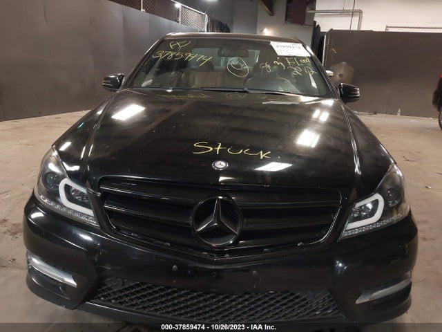 Продажа на аукционе авто 2012 Mercedes-benz C-class C 300, vin: WDDGF8BB6CA684440, номер лота: 37859474