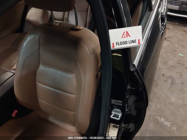 Продажа на аукционе авто 2012 Mercedes-benz C-class C 300, vin: WDDGF8BB6CA684440, номер лота: 37859474
