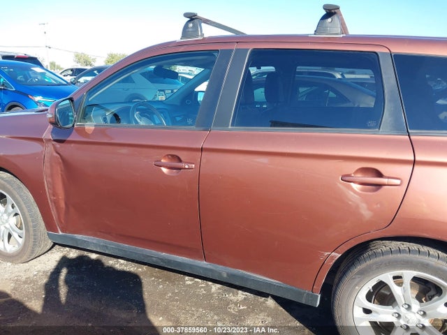 Mitsubishi Outlander Se 2014 JA4AZ3A35EZ001517 Image 14