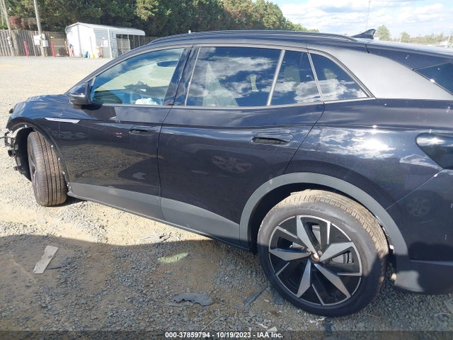 2023 VOLKSWAGEN ID.4 PRO S VIN: 1V2FMPE80PC010881