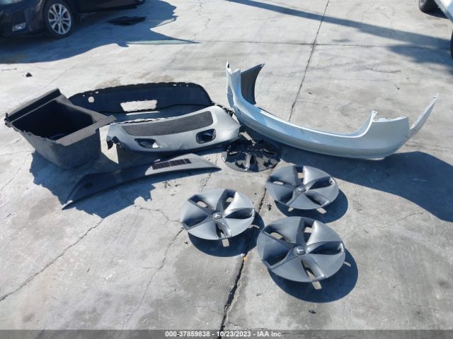 5YJ3E1EAXLF720885 Tesla Model 3 Standard Range