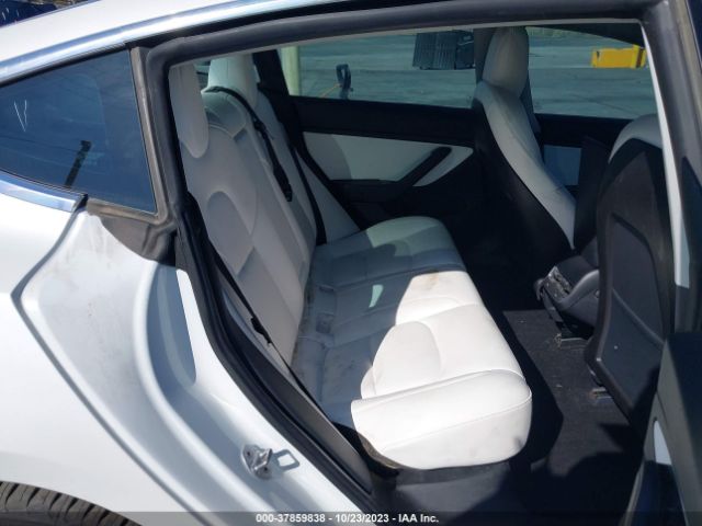 5YJ3E1EAXLF720885 Tesla Model 3 Standard Range