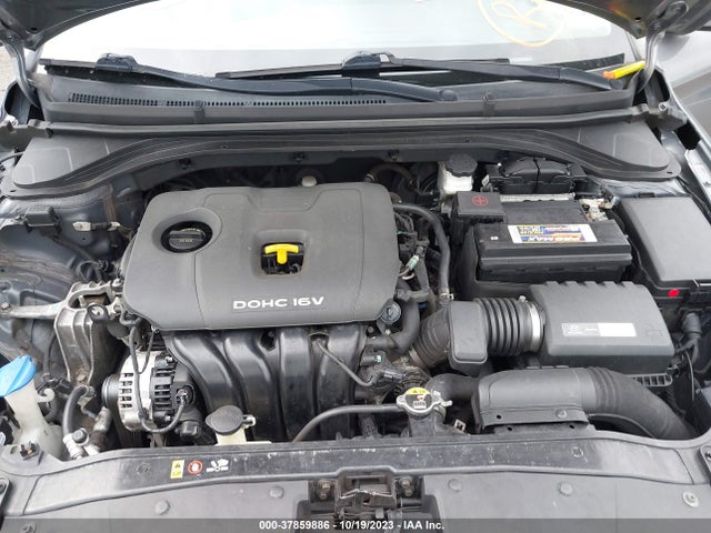 2018 HYUNDAI ELANTRA SEL VIN: 5NPD84LF6JH295286