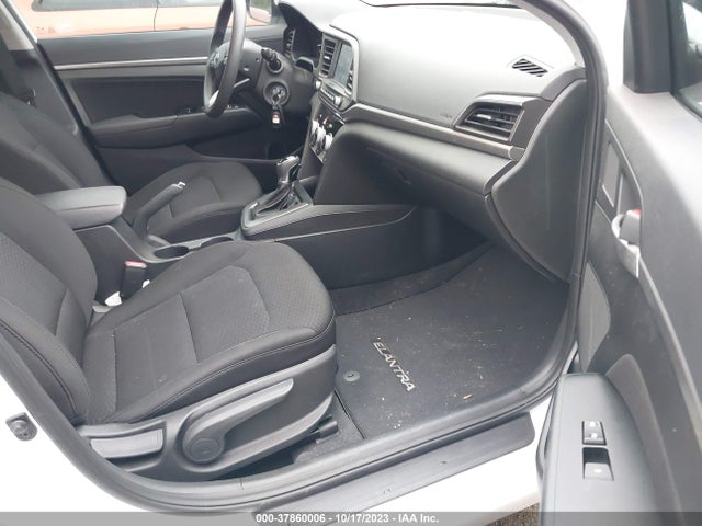 2019 HYUNDAI ELANTRA SEL VIN: 5NPD84LF6KH448847