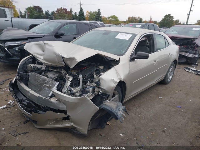 Chevrolet MALIBU LS 2015 1G11B5SL4FF167317 Image 2