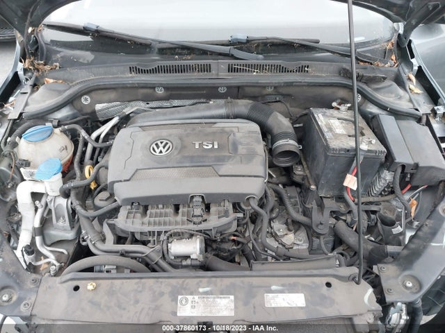 3VWD17AJ0EM327031 Volkswagen Jetta Sedan Se W/connectivity