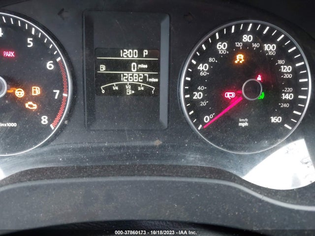 3VWD17AJ0EM327031 Volkswagen Jetta Sedan Se W/connectivity