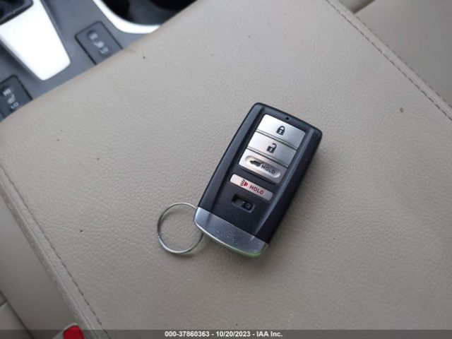 5J8TB3H39HL017544 Acura RDX