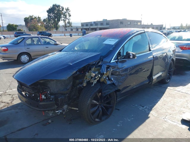 Tesla Model X Long Range 2020 5YJXCDE24LF261631 Image 2