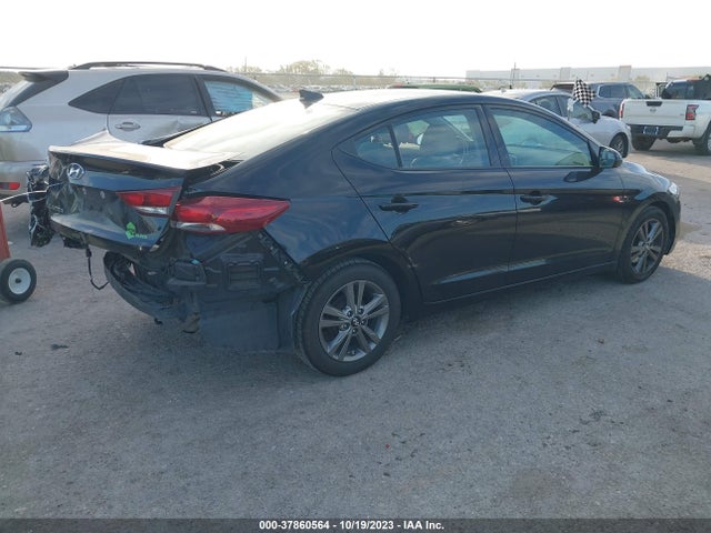 2017 HYUNDAI ELANTRA SE VIN: 5NPD84LF7HH089386